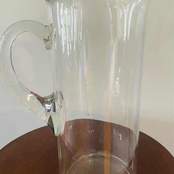 Vintage blown glass Tall Martini Pitcher, Tall glass Pitcher, glass Serveware - Picture 6 of 6
